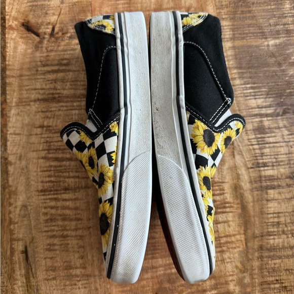 Size 7 Women’s Sunflower Vans - Picture 2 of 5
